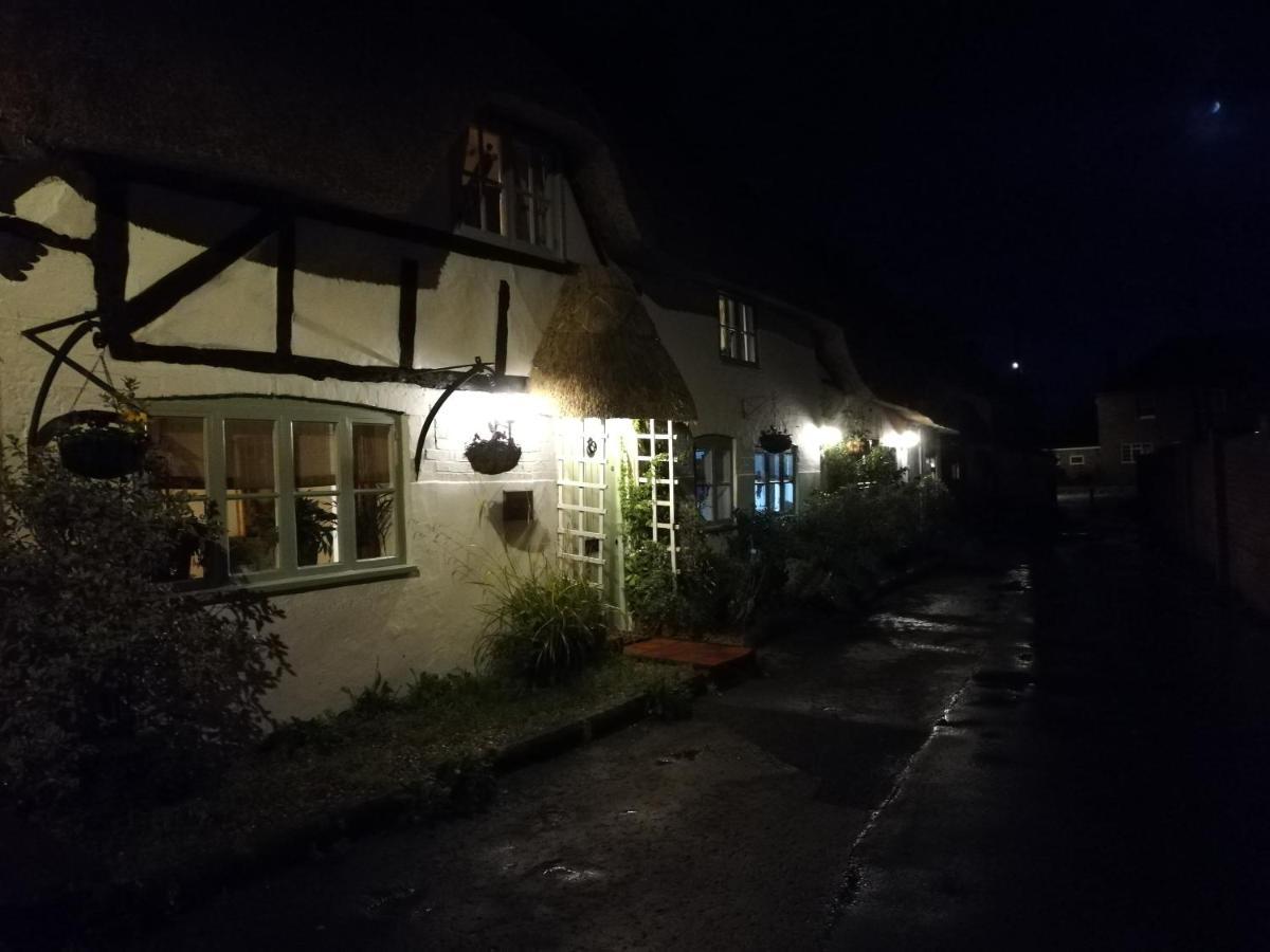 Michaelmas Cottage Upavon Екстериор снимка